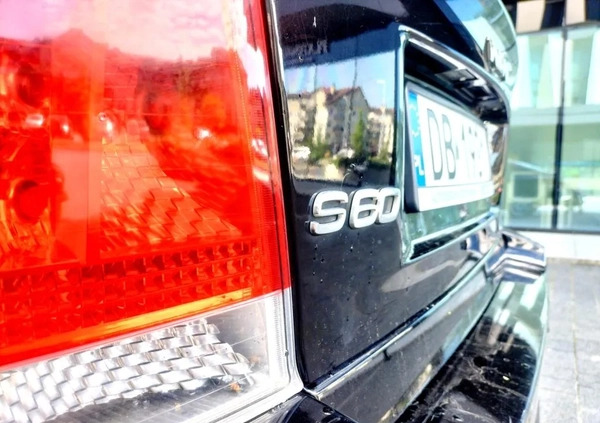 Volvo S60 cena 12999 przebieg: 390000, rok produkcji 2006 z Wrocław małe 232